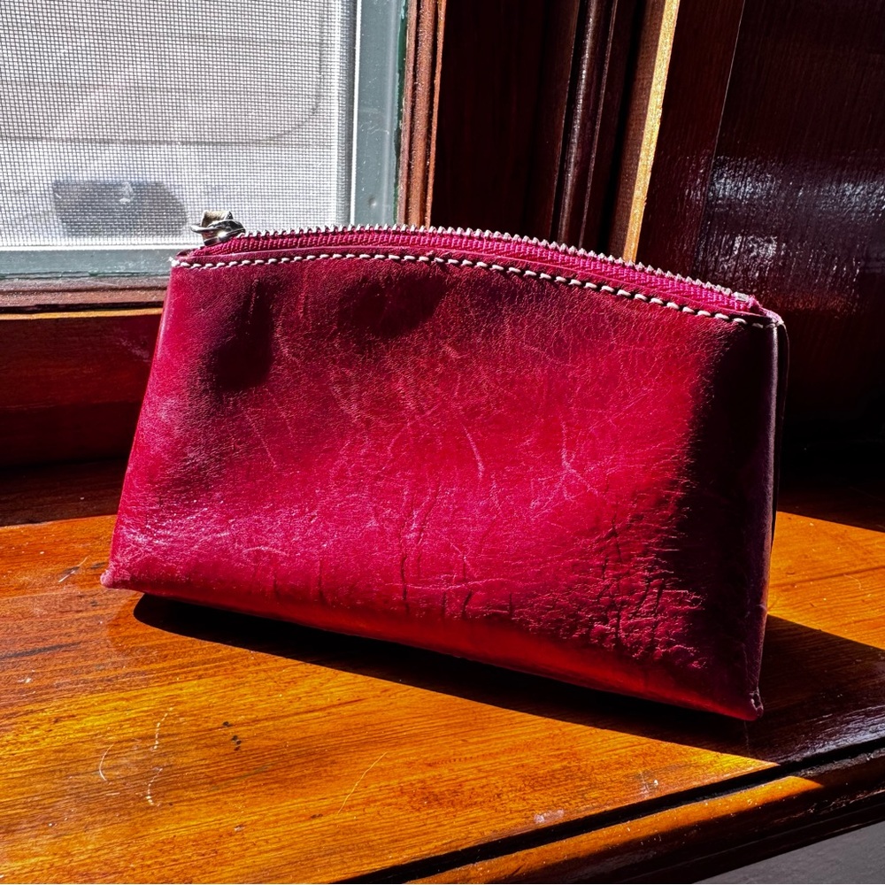 Ann Taylor Red Leather zip top coin purse